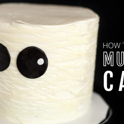 How to Make a Mummy Cake