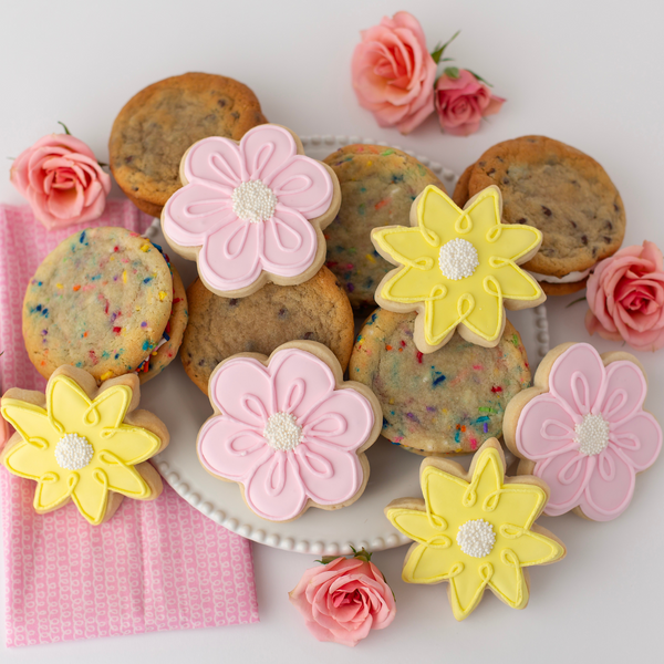 Flower Sugar Cookies & Buttercream Sammie Gift Box