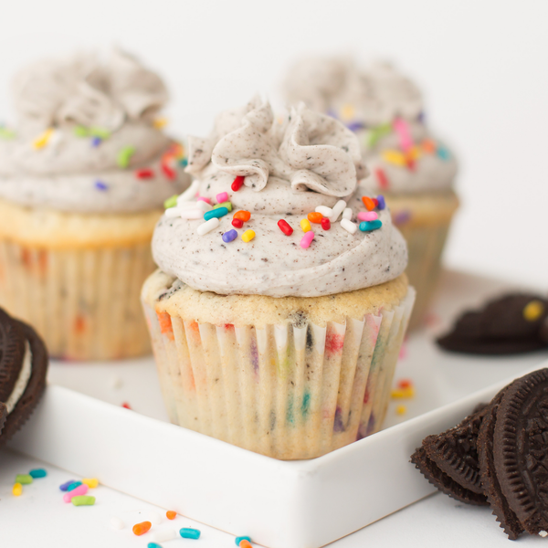 ellenJAY Birthday Cupcakes (24ct) - LOCAL PICKUP ONLY