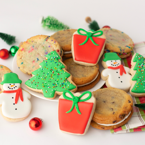 Christmas Sugar Cookies & Buttercream Sammie Gift Box (12 ct)