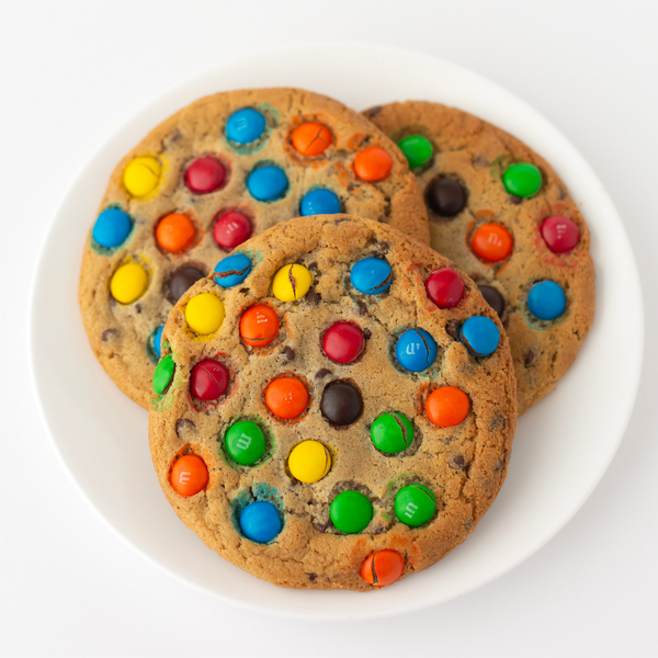 JUMBO Chocolate Chip M&M Classic Cookies Gift Box (6ct)